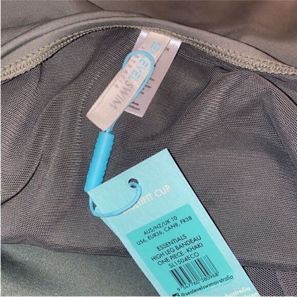 SEA LEVEL NWT High Leg Bandeau One Piece
Swimsuit in Khaki Size 6 - Picture 10 of 10